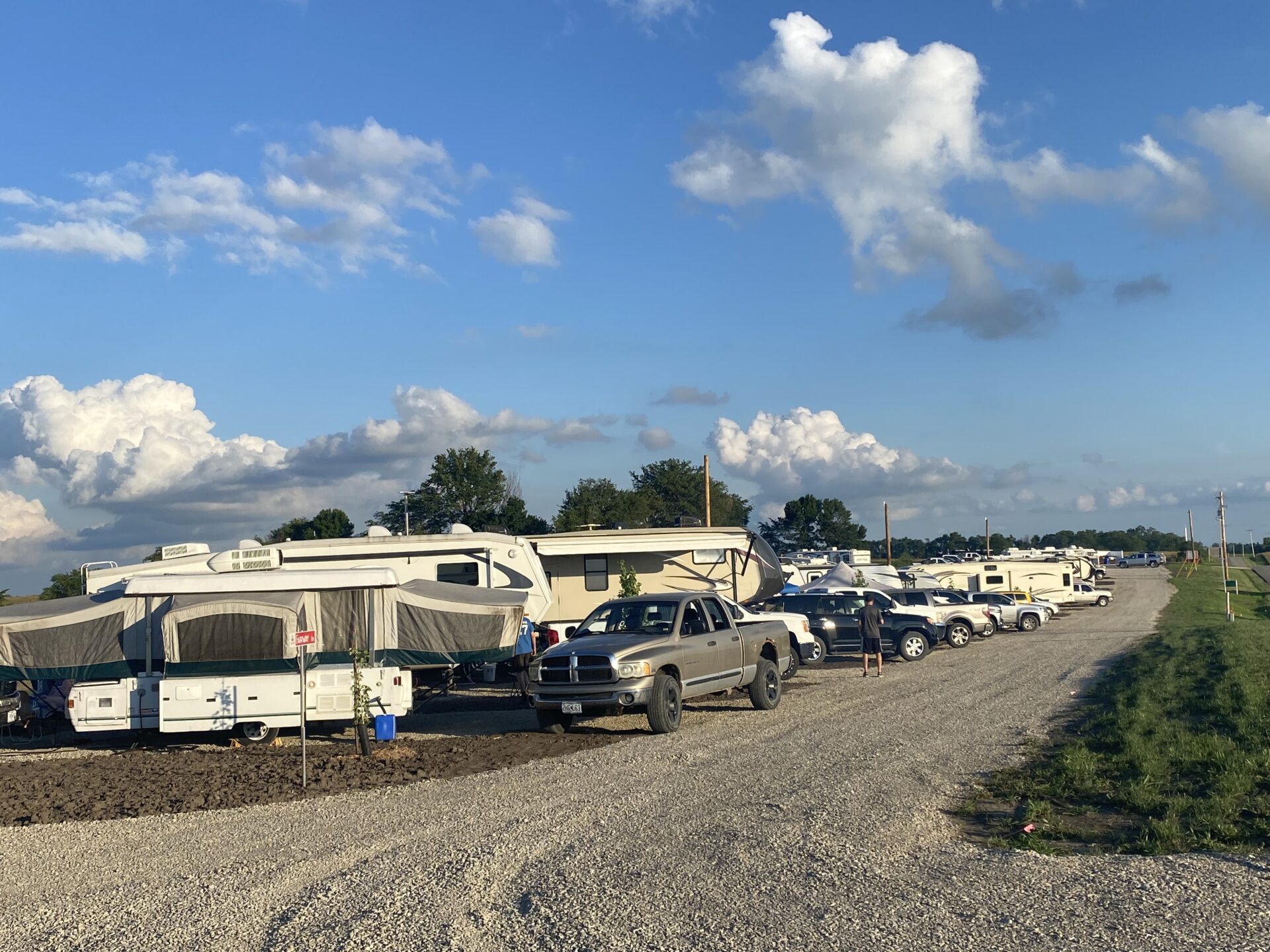 Park is full Park full with cars